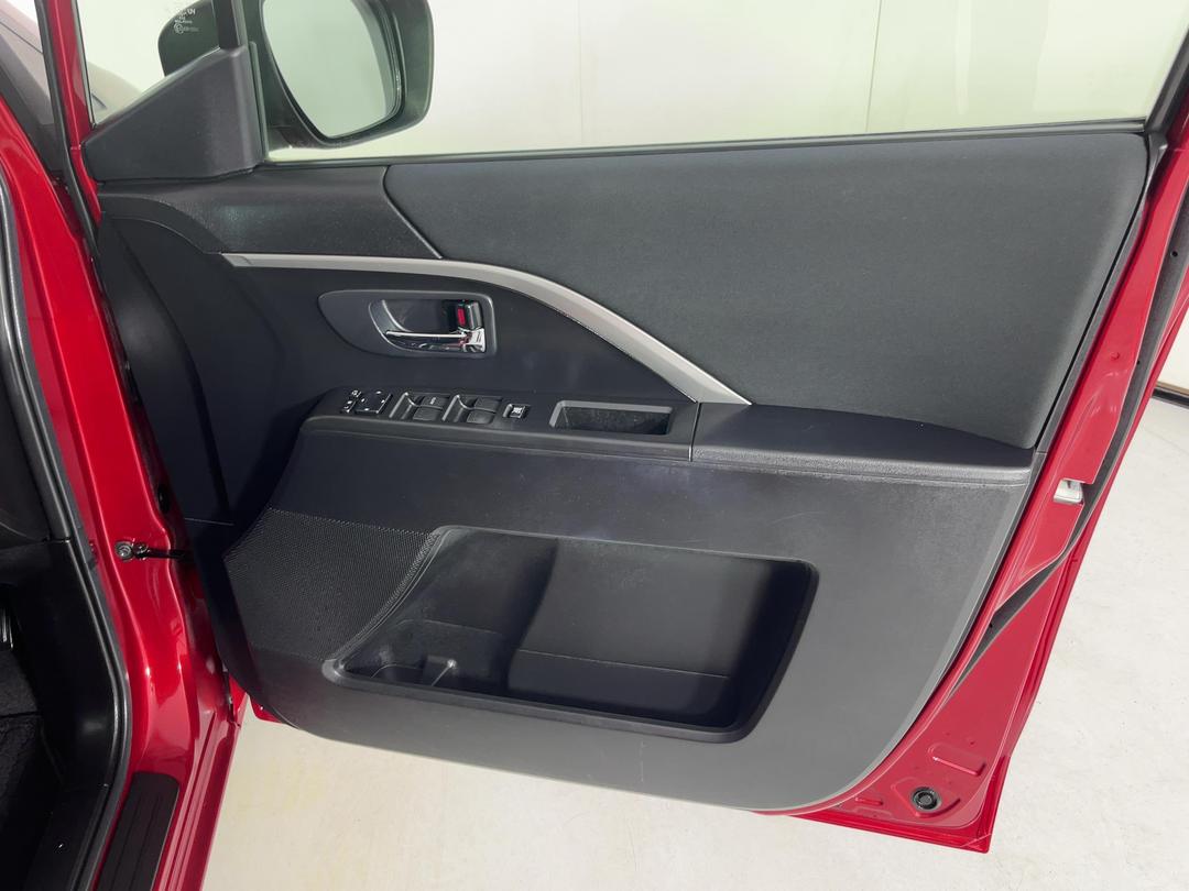 Photo '15' of Mazda Premacy