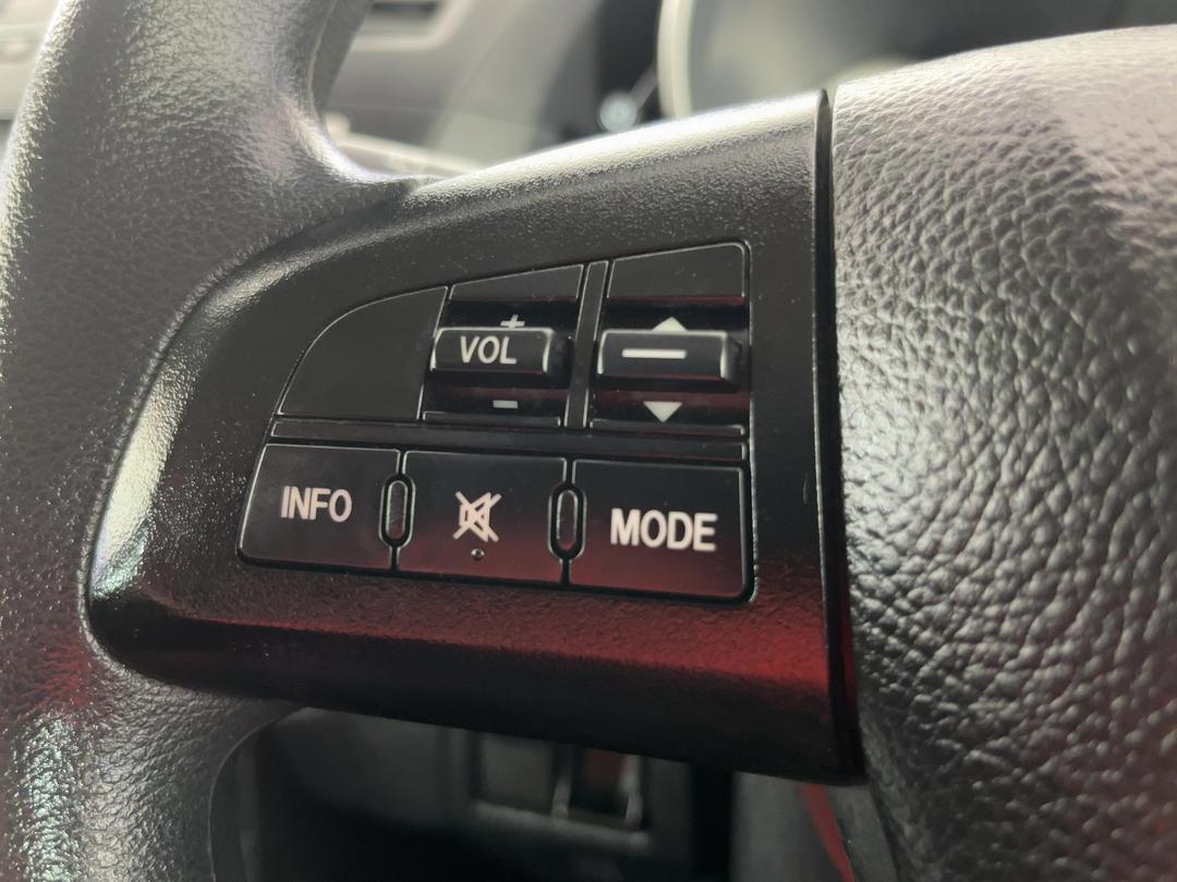 Photo '23' of Mazda Premacy