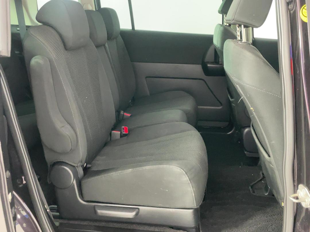 Photo '19' of Mazda Premacy