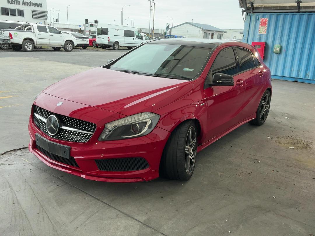 Photo '5' of Mercedes-Benz A-Class A250 Sport Photo '5' of Mercedes-Benz A-Class A250 Sport