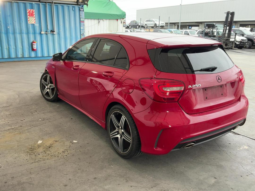 Photo '9' of Mercedes-Benz A-Class A250 Sport Photo '9' of Mercedes-Benz A-Class A250 Sport