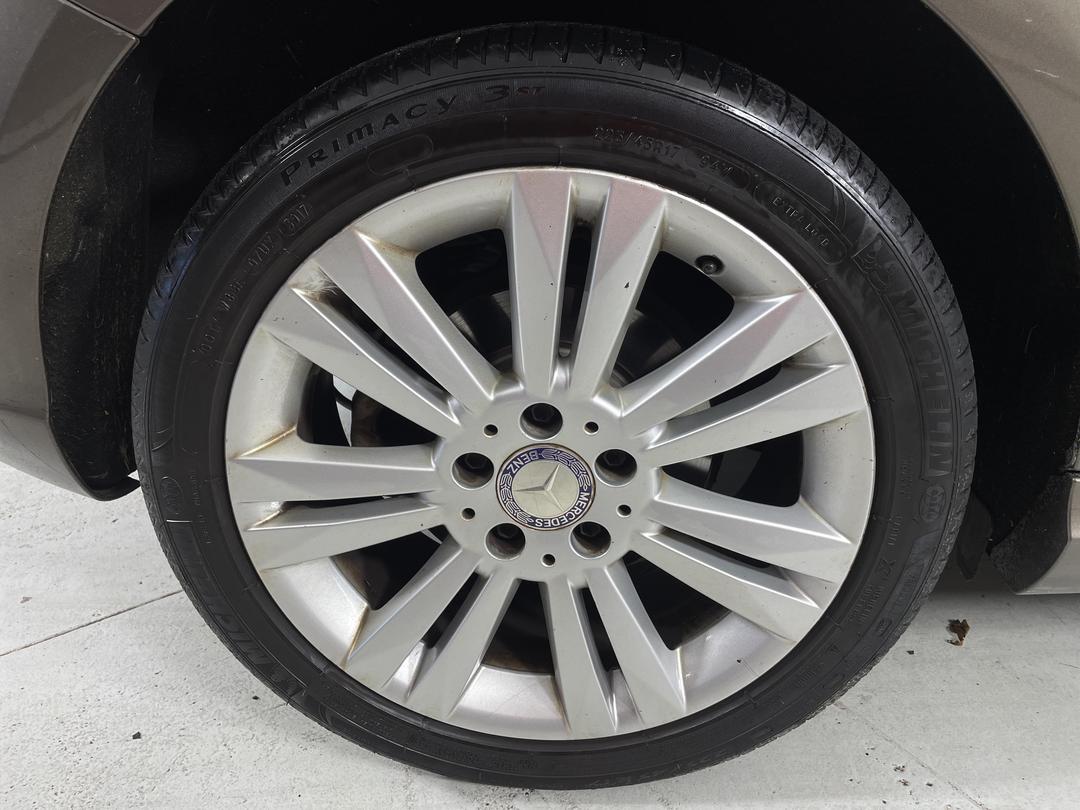 Photo '12' of Mercedes-Benz B-Class