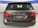 Thumbnail '6' of Mercedes-Benz B-Class