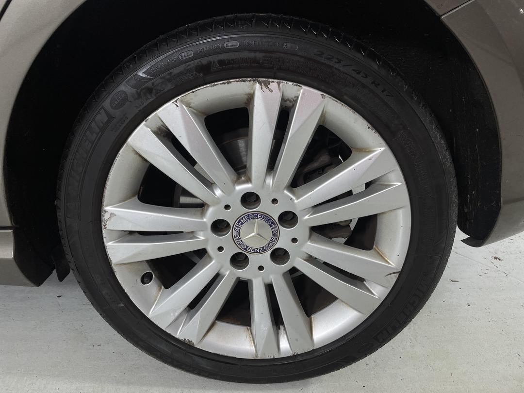 Photo '11' of Mercedes-Benz B-Class