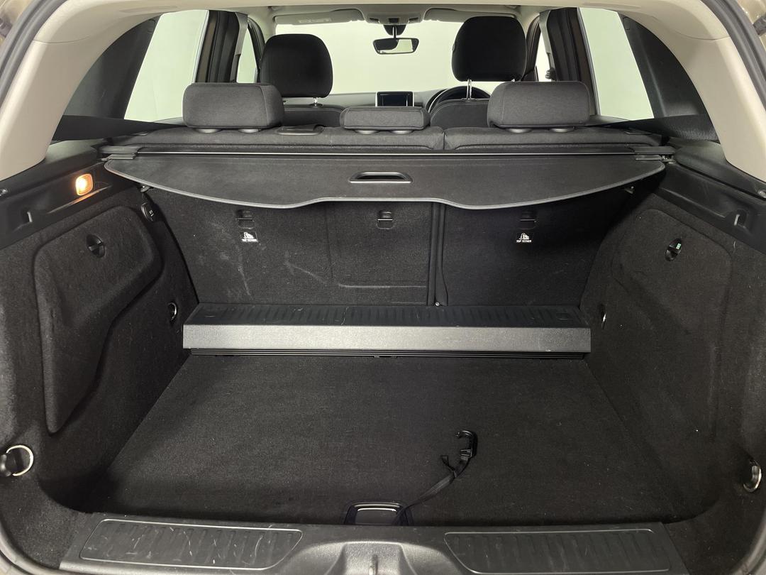 Photo '14' of Mercedes-Benz B-Class