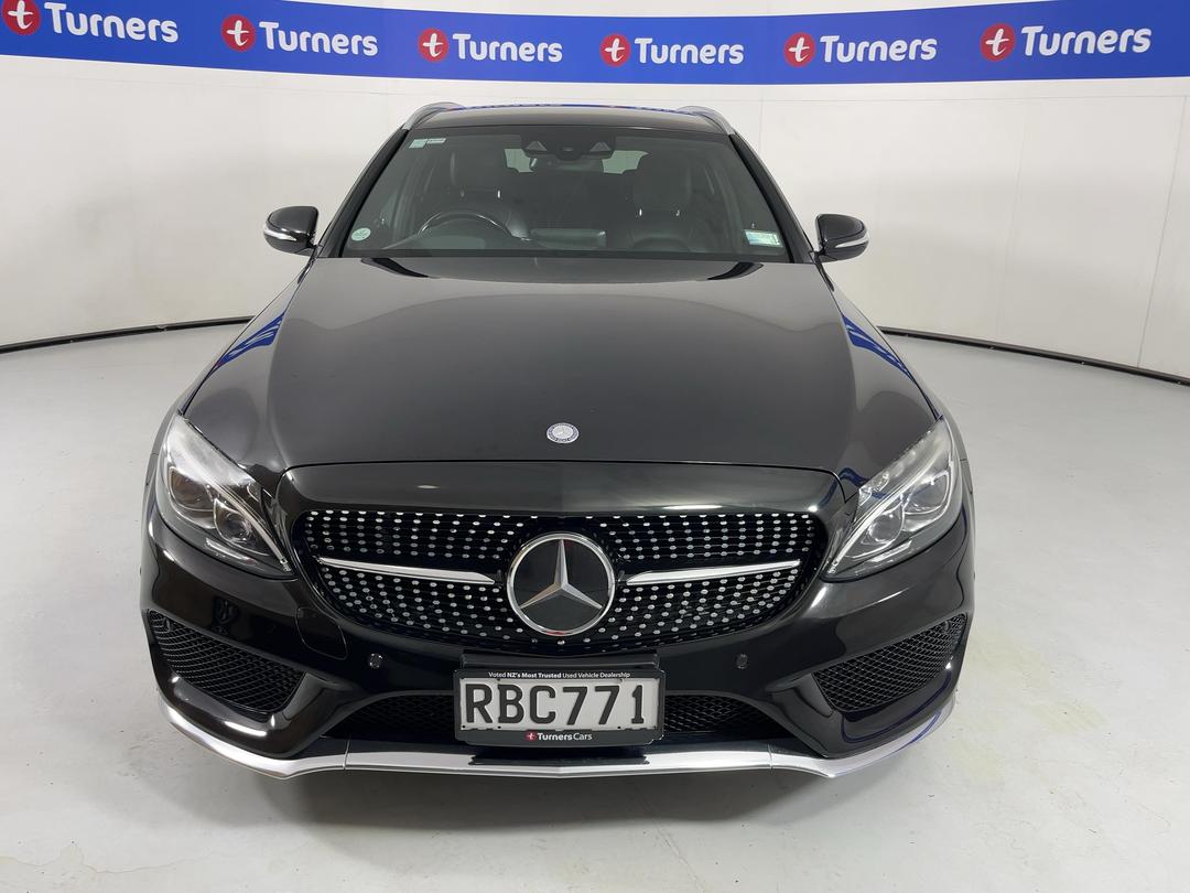 Photo '2' of Mercedes-Benz C-Class