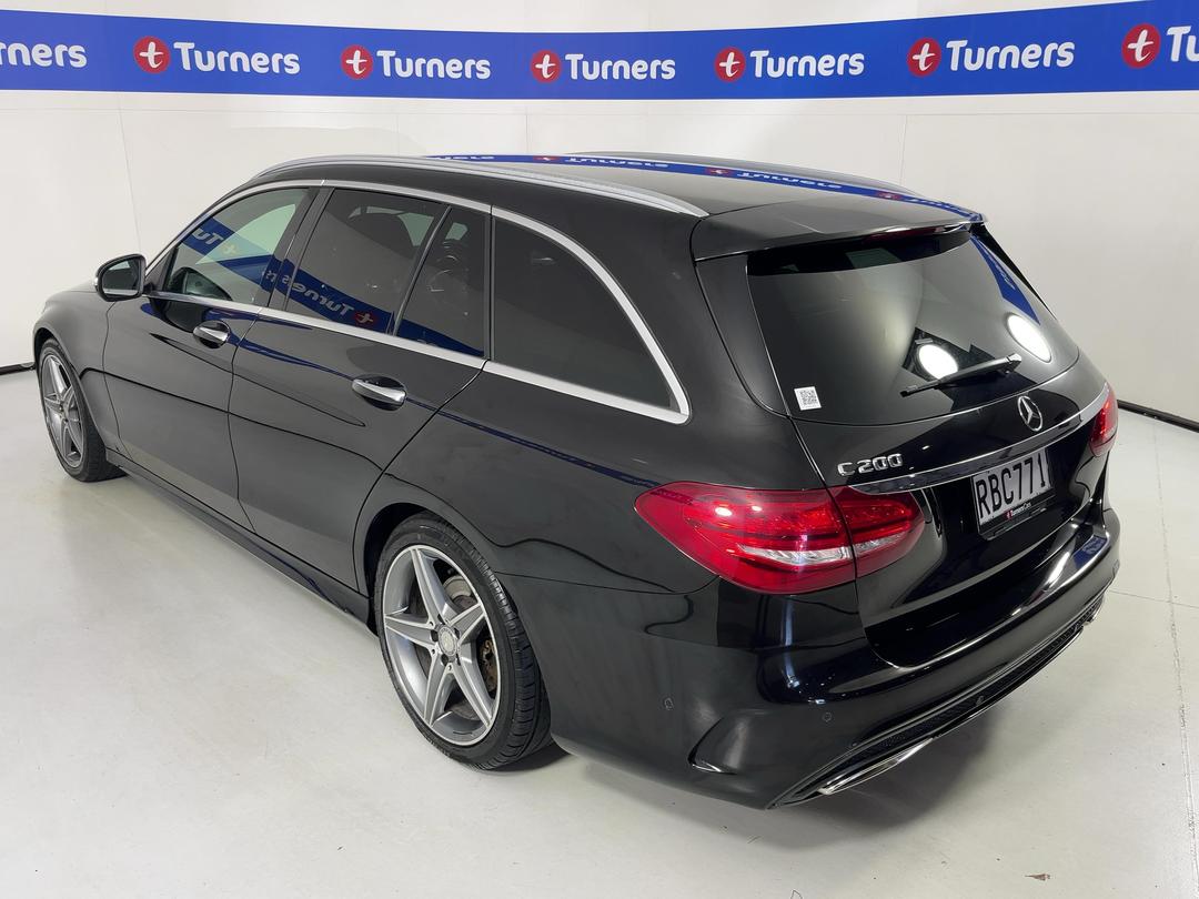 Photo '5' of Mercedes-Benz C-Class