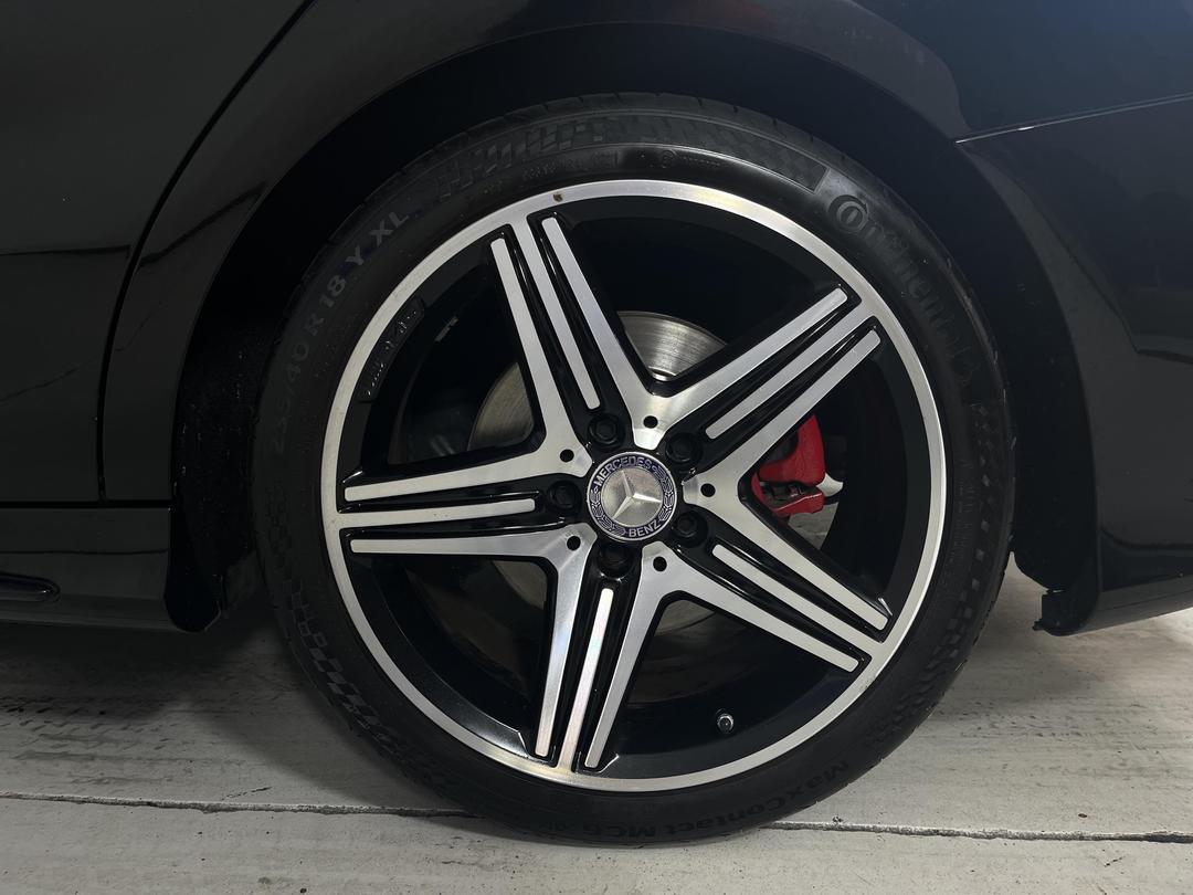 Photo '11' of Mercedes-Benz CLA 250