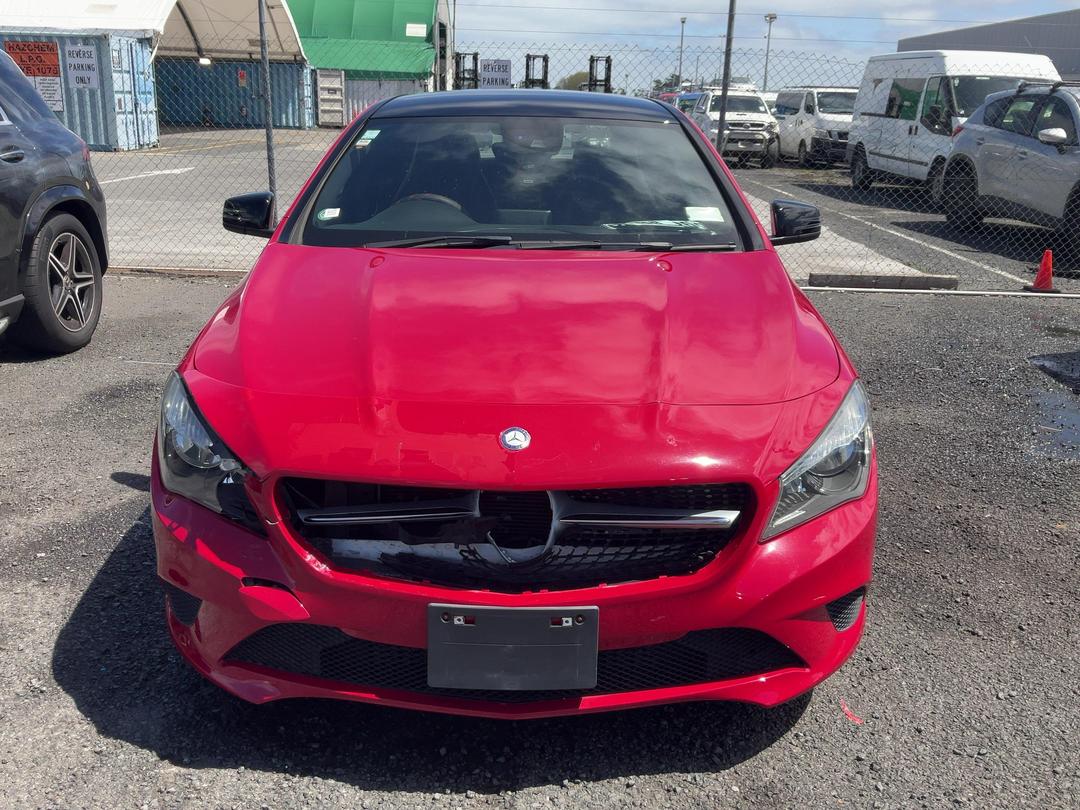 Photo '2' of Mercedes-Benz CLA 180 Photo '2' of Mercedes-Benz CLA 180