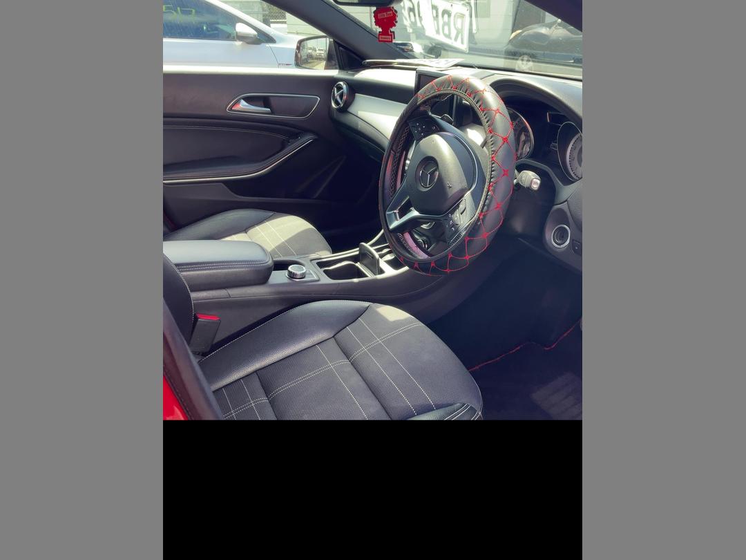 Photo '17' of Mercedes-Benz CLA 180 Photo '17' of Mercedes-Benz CLA 180