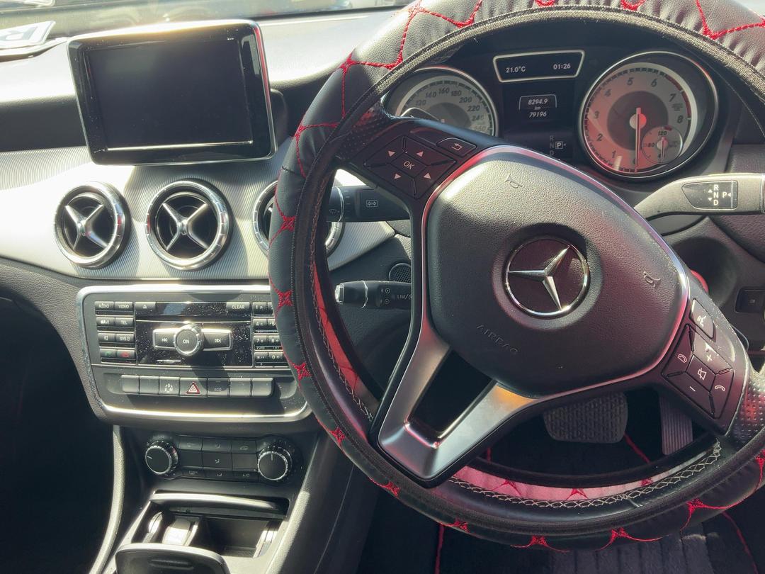 Photo '18' of Mercedes-Benz CLA 180 Photo '18' of Mercedes-Benz CLA 180
