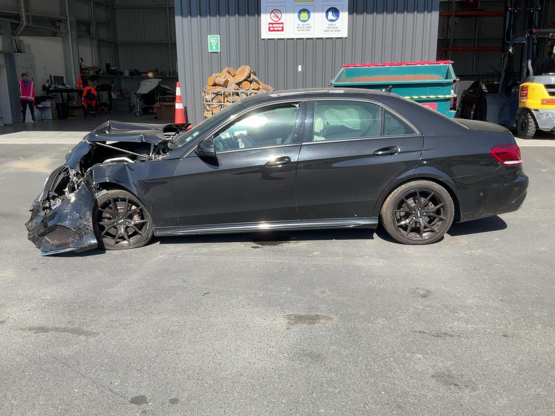 Photo '4' of Mercedes-Benz E350 AMG Sport Bluetec AU