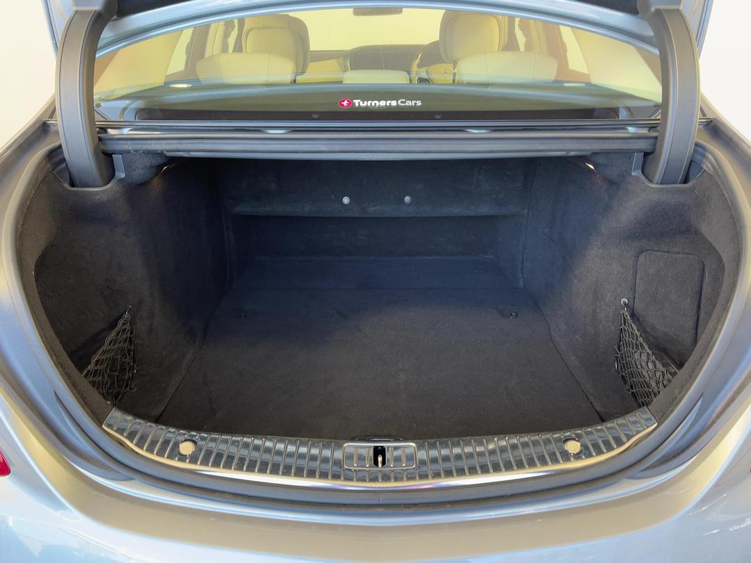 Photo '14' of Mercedes-Benz S-Class