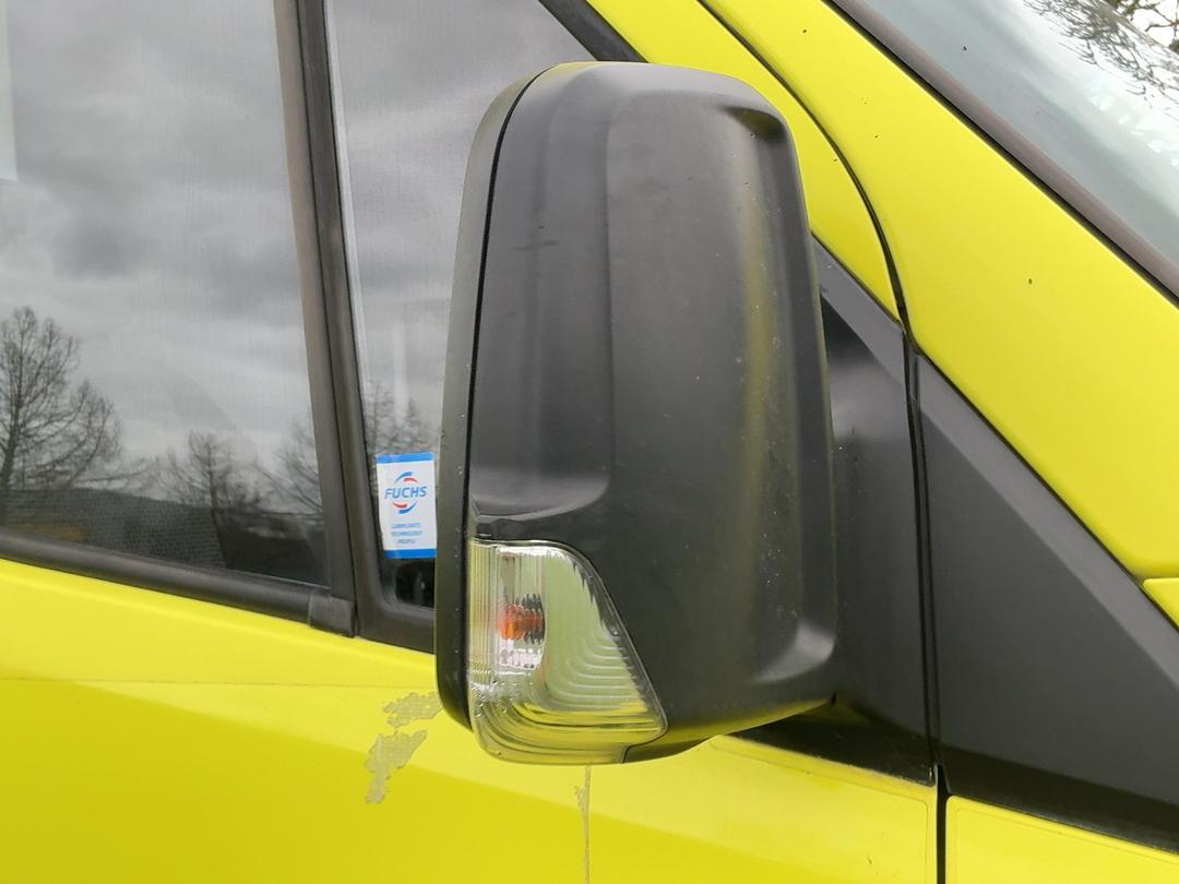 Photo '30' of Mercedes-Benz Sprinter C/C 319 CDI 3665 S Ambulance
