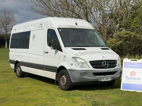 Image of 2014 Mercedes-Benz Sprinter VAN 313 CDI 4325L Ambulance
