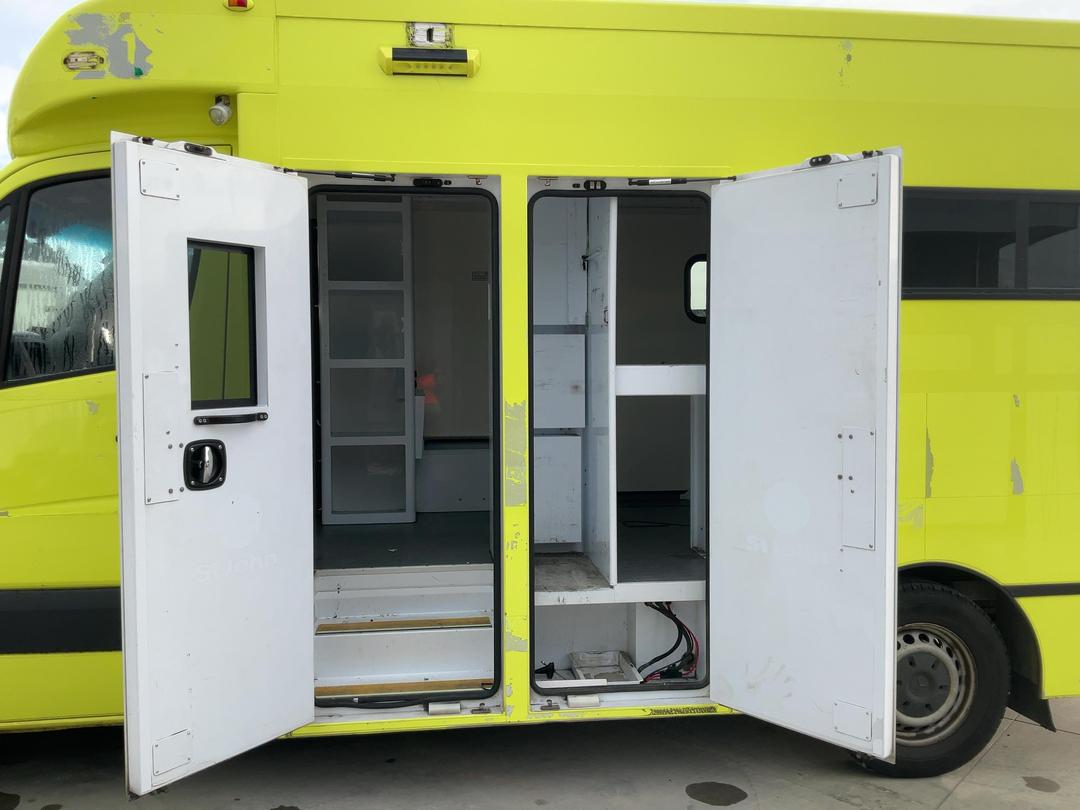 Photo '18' of Mercedes-Benz Sprinter C/C 319 CDI 3665 S Ambulance
