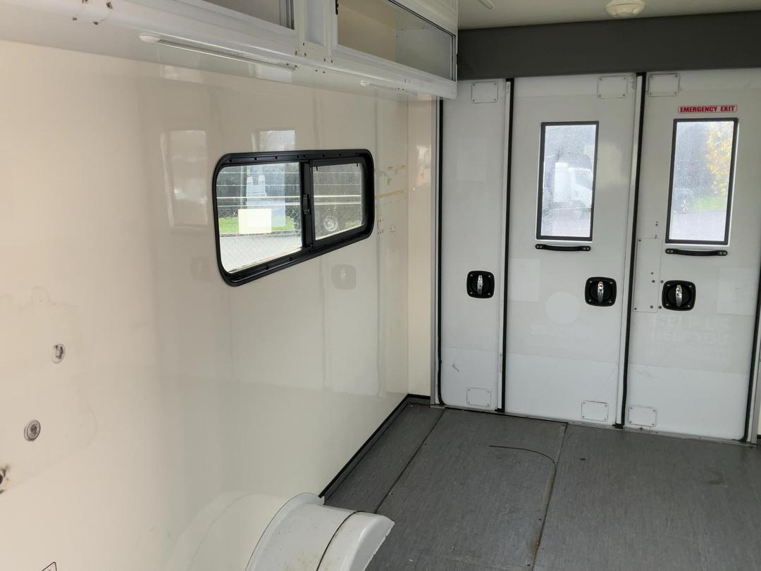 Photo '20' of Mercedes-Benz Sprinter C/C 319 CDI 3665 S Ambulance