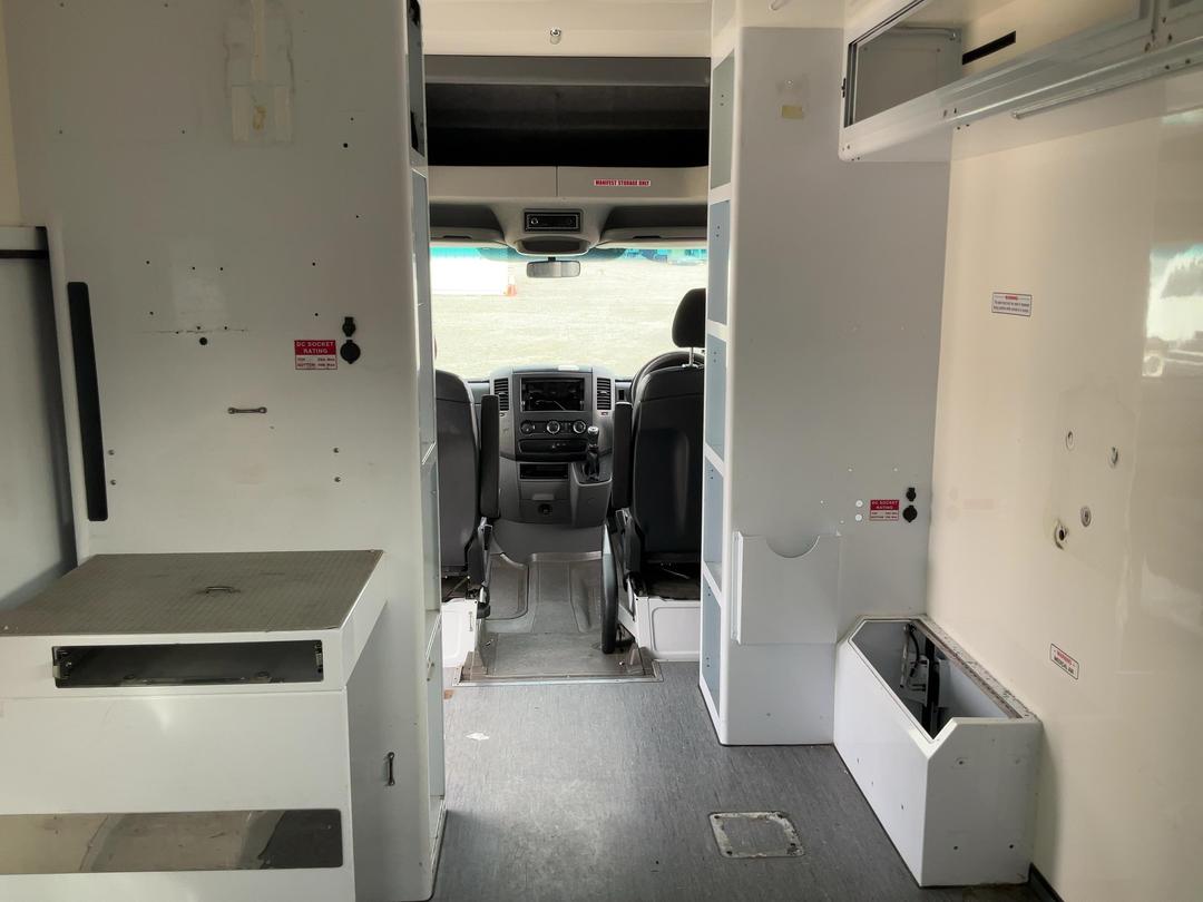 Photo '22' of Mercedes-Benz Sprinter C/C 319 CDI 3665 S Ambulance