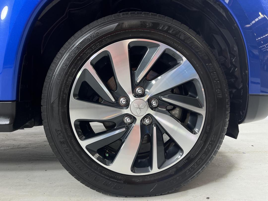 Photo '9' of Mitsubishi ASX