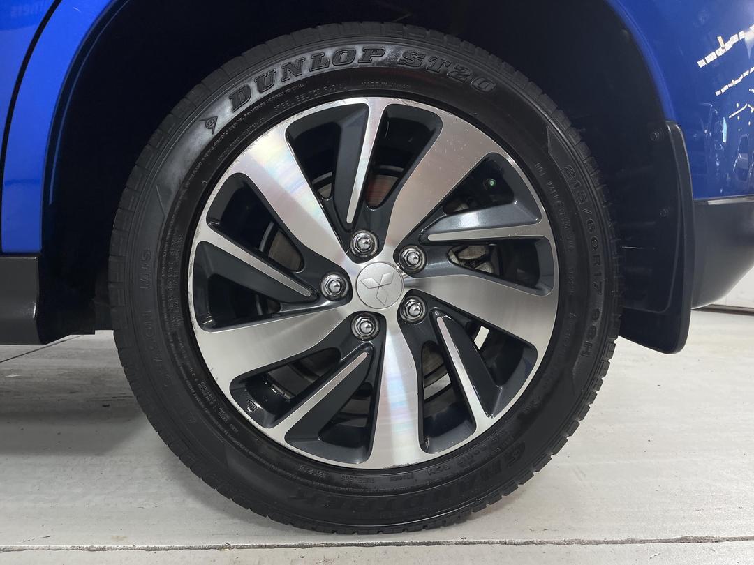 Photo '11' of Mitsubishi ASX