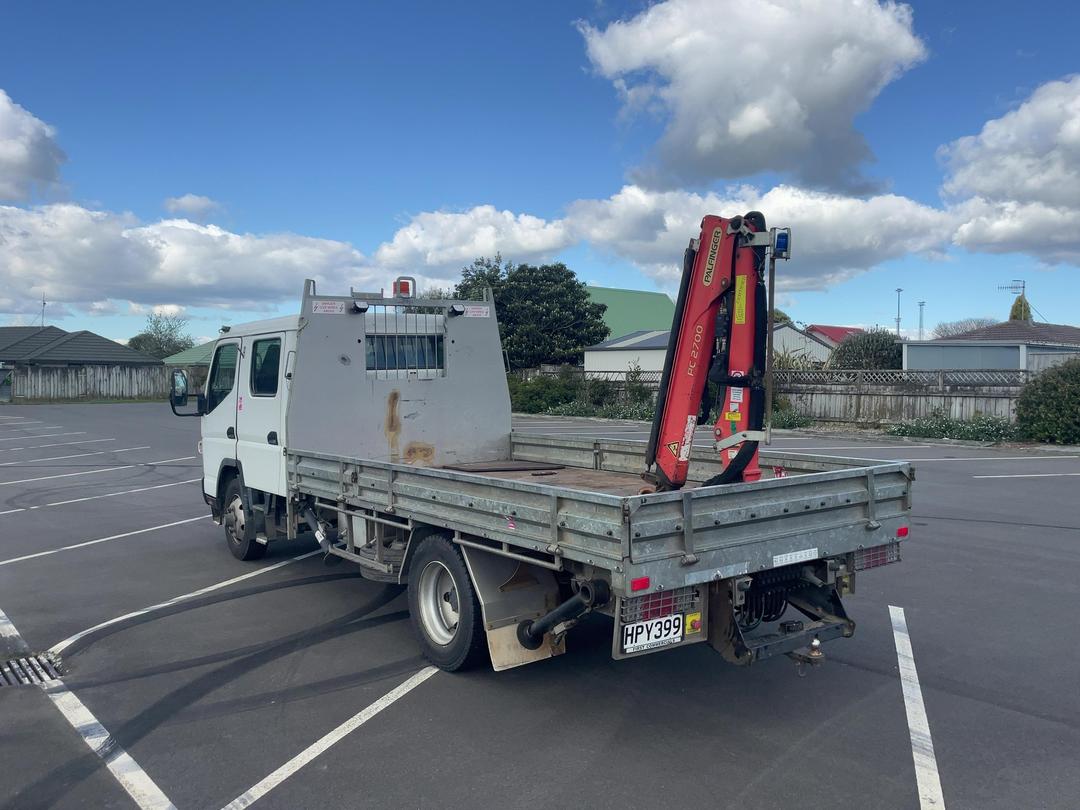 Photo '8' of Mitsubishi Canter FEW75G1 EURO 5 Flat Deck Crane