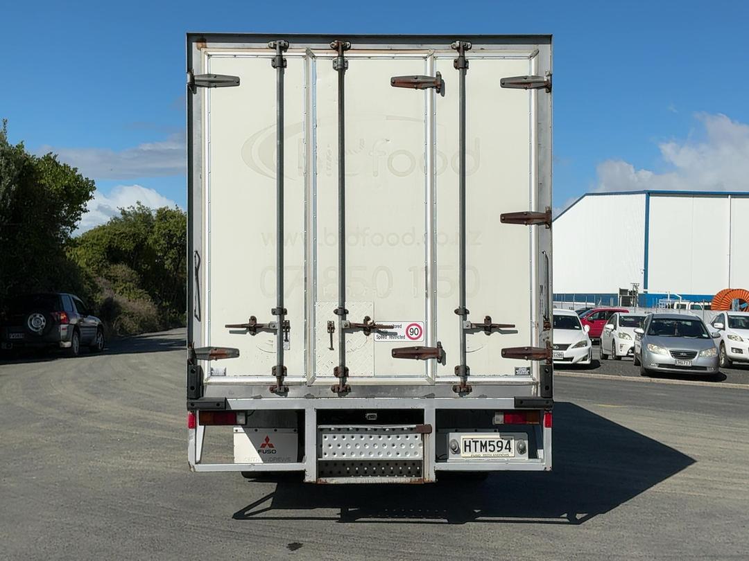 Photo '5' of Mitsubishi Fuso Canter FEC85H1 EURO 5 Chiller