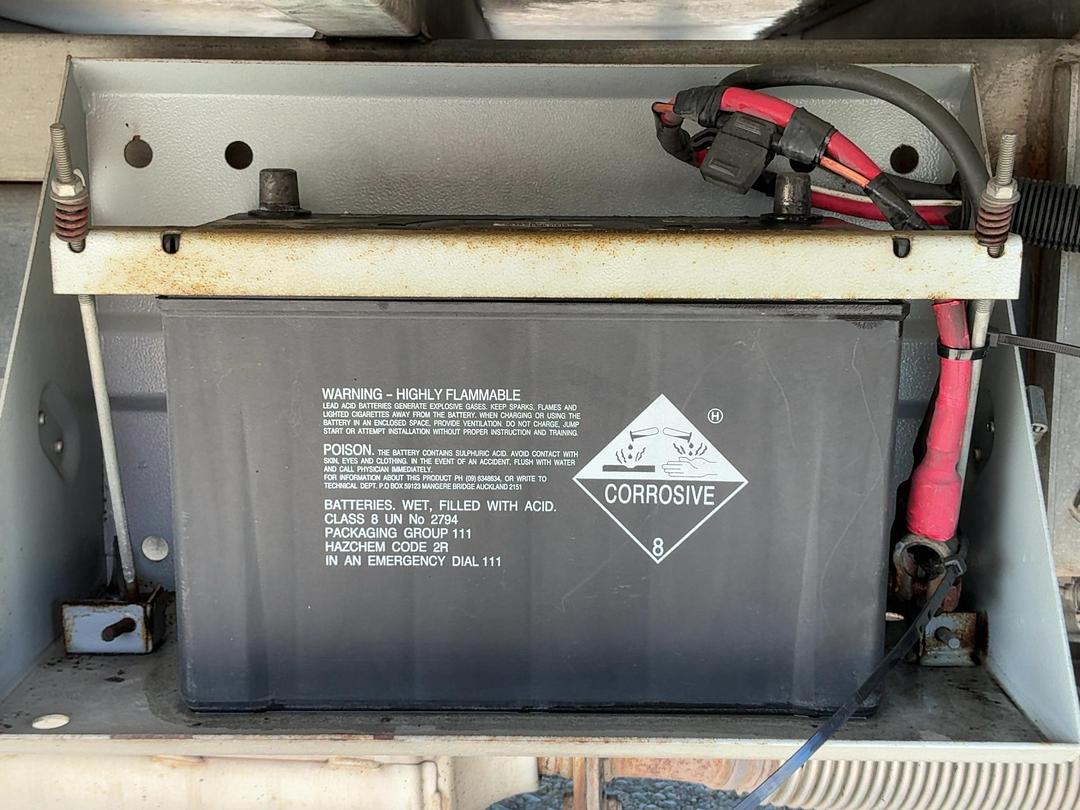 Photo '44' of Mitsubishi Fuso Canter FEC85H1 EURO 5 Chiller