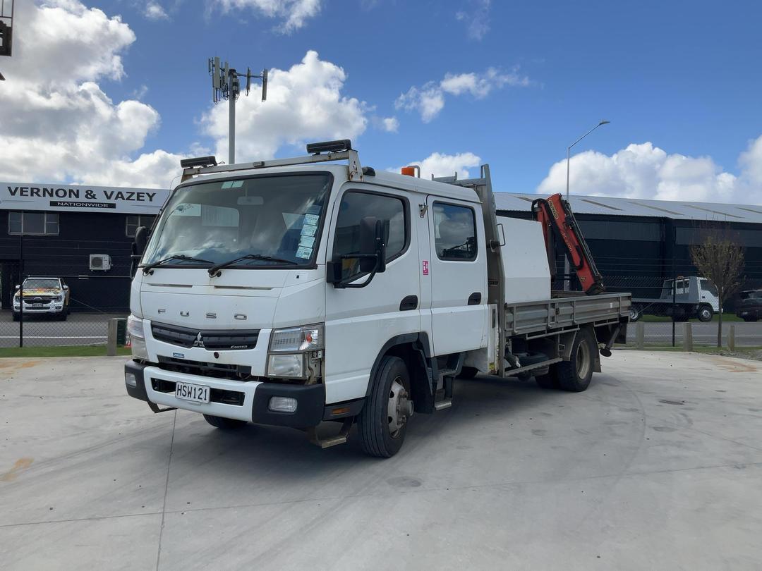 Photo '9' of Mitsubishi Fuso Canter FEW75G1 EURO 5 Flat Deck Crane