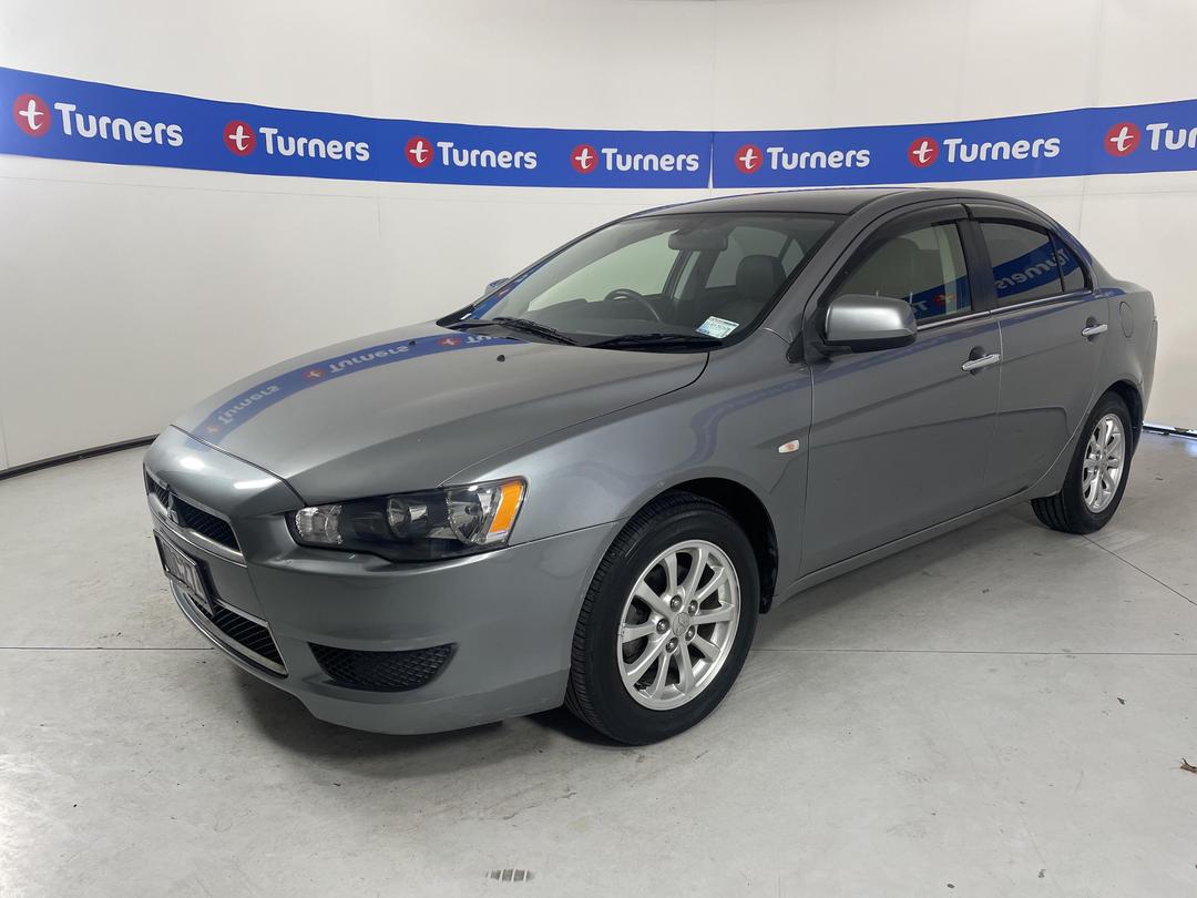 Photo '4' of Mitsubishi Galant