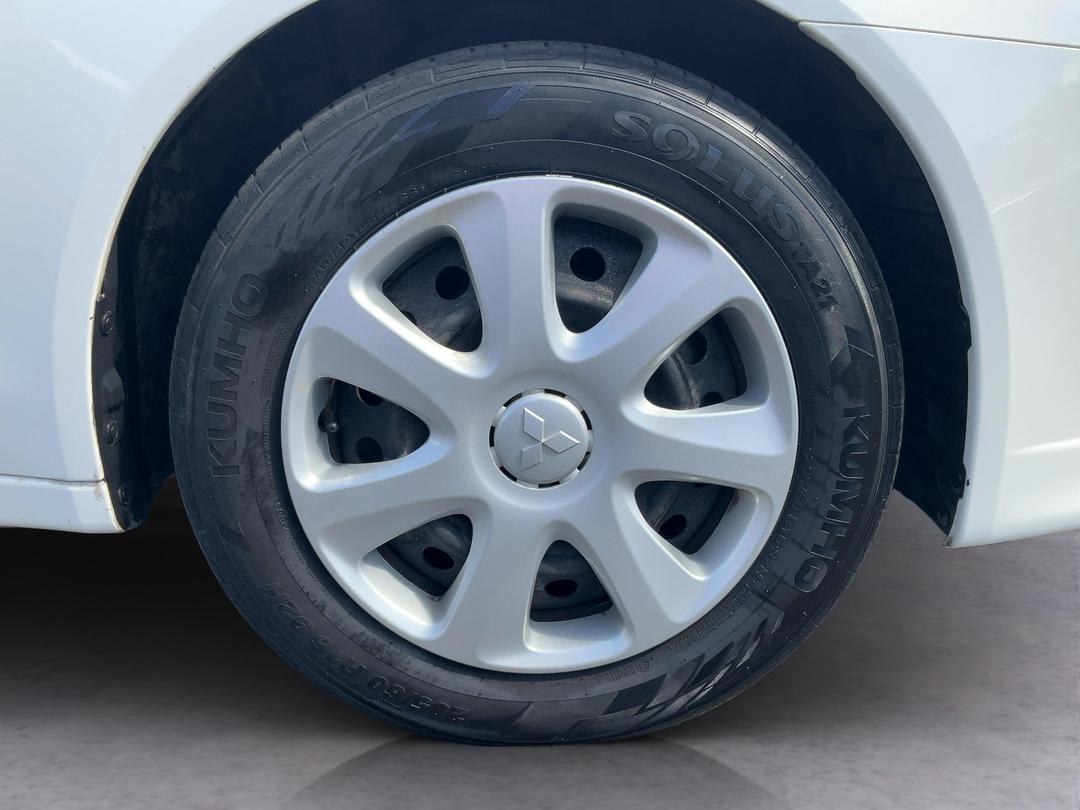 Photo '9' of Mitsubishi Galant