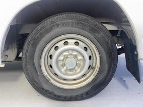 Photo '11' of Mitsubishi L300