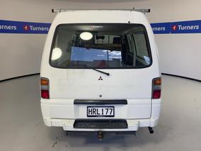 Photo '6' of Mitsubishi L300