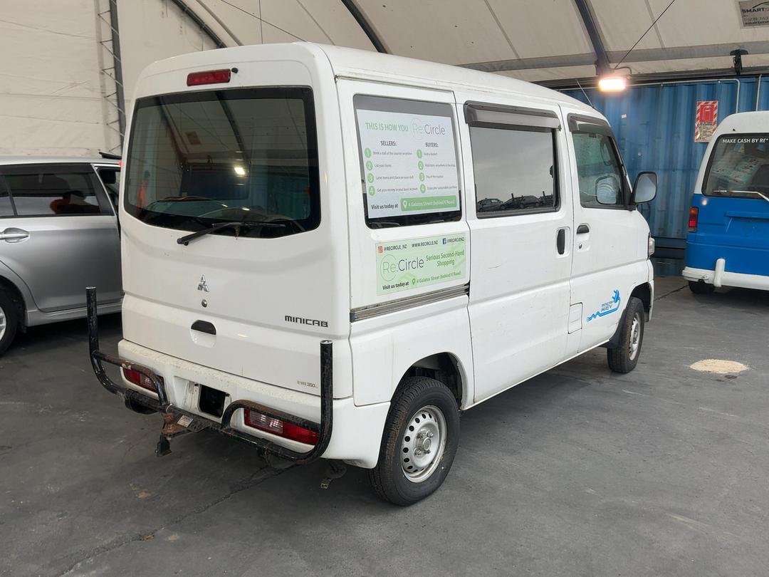 Photo '6' of Mitsubishi Minicab-Miev Miev Photo '6' of Mitsubishi Minicab-Miev Miev