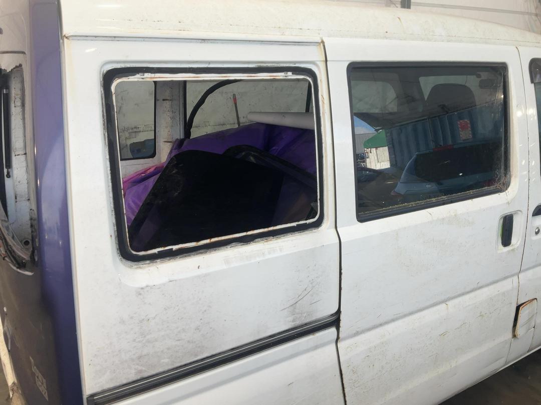Photo '15' of Mitsubishi Minicab-Miev Electric Photo '15' of Mitsubishi Minicab-Miev Electric