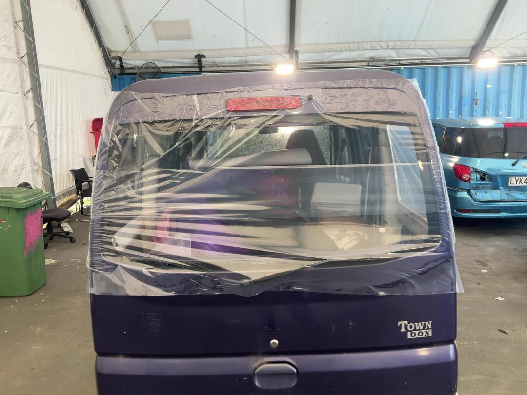 Photo '11' of Mitsubishi Minicab-Miev Electric Photo '11' of Mitsubishi Minicab-Miev Electric