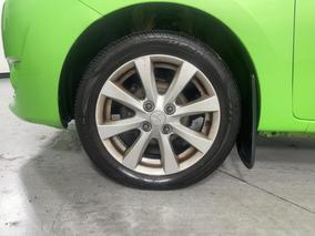 Photo '10' of Mitsubishi Mirage