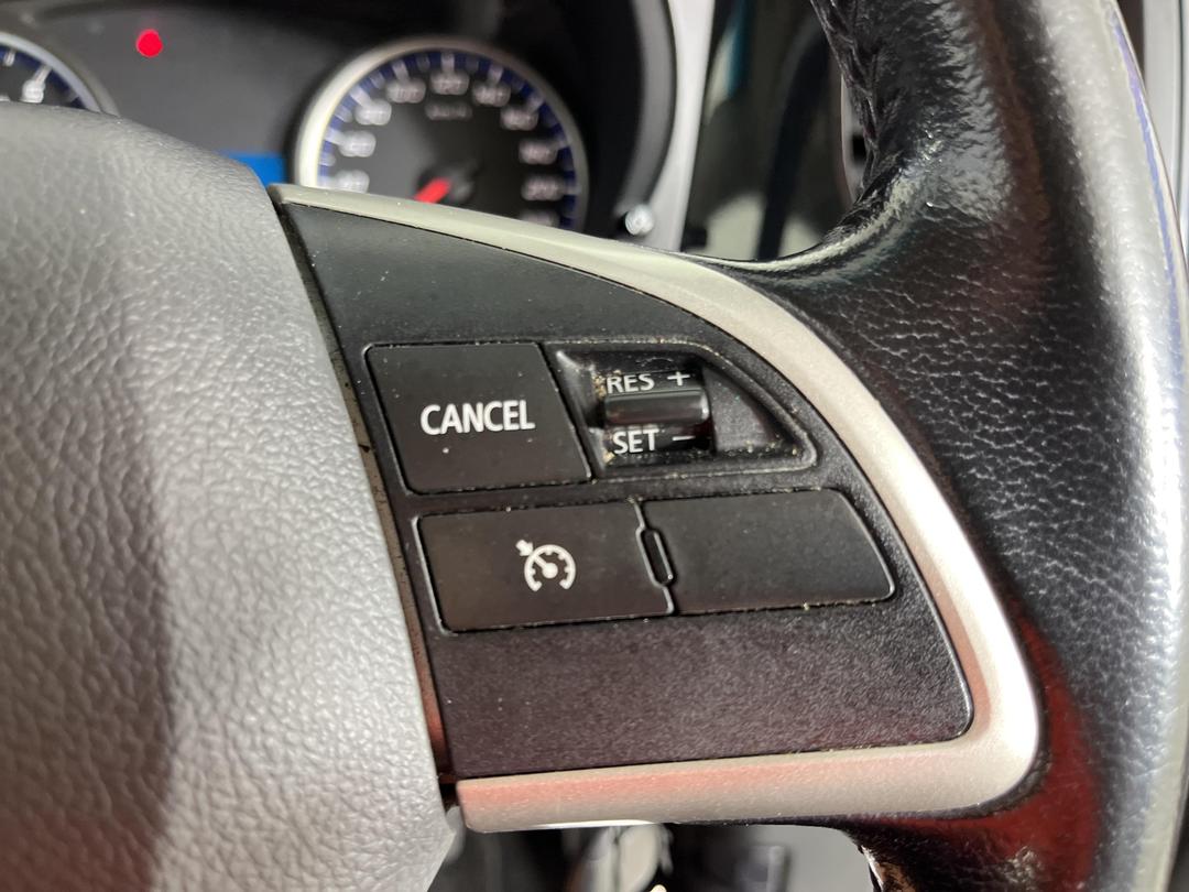 Photo '26' of Mitsubishi Outlander