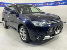 Photo '1' of Mitsubishi Outlander