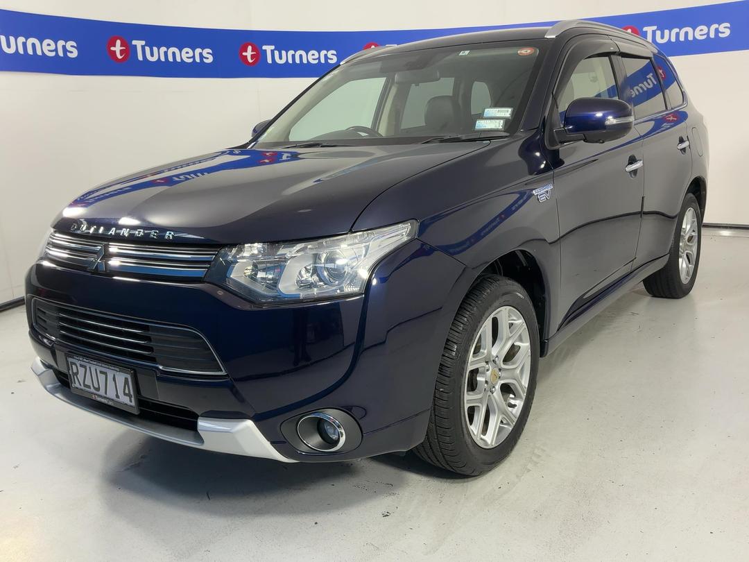 Photo '4' of Mitsubishi Outlander