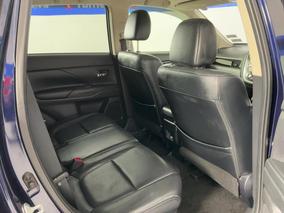 Photo '20' of Mitsubishi Outlander
