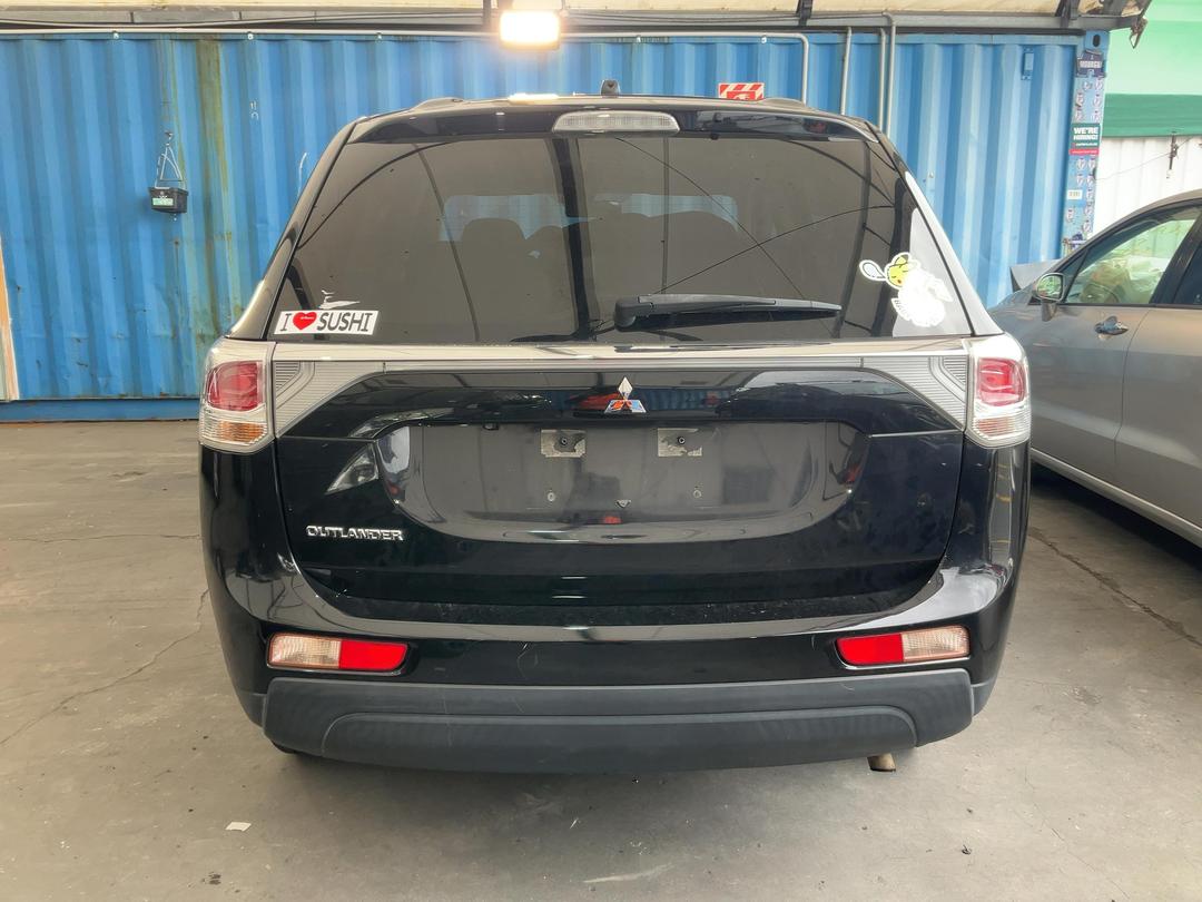Photo '6' of Mitsubishi Outlander Photo '6' of Mitsubishi Outlander