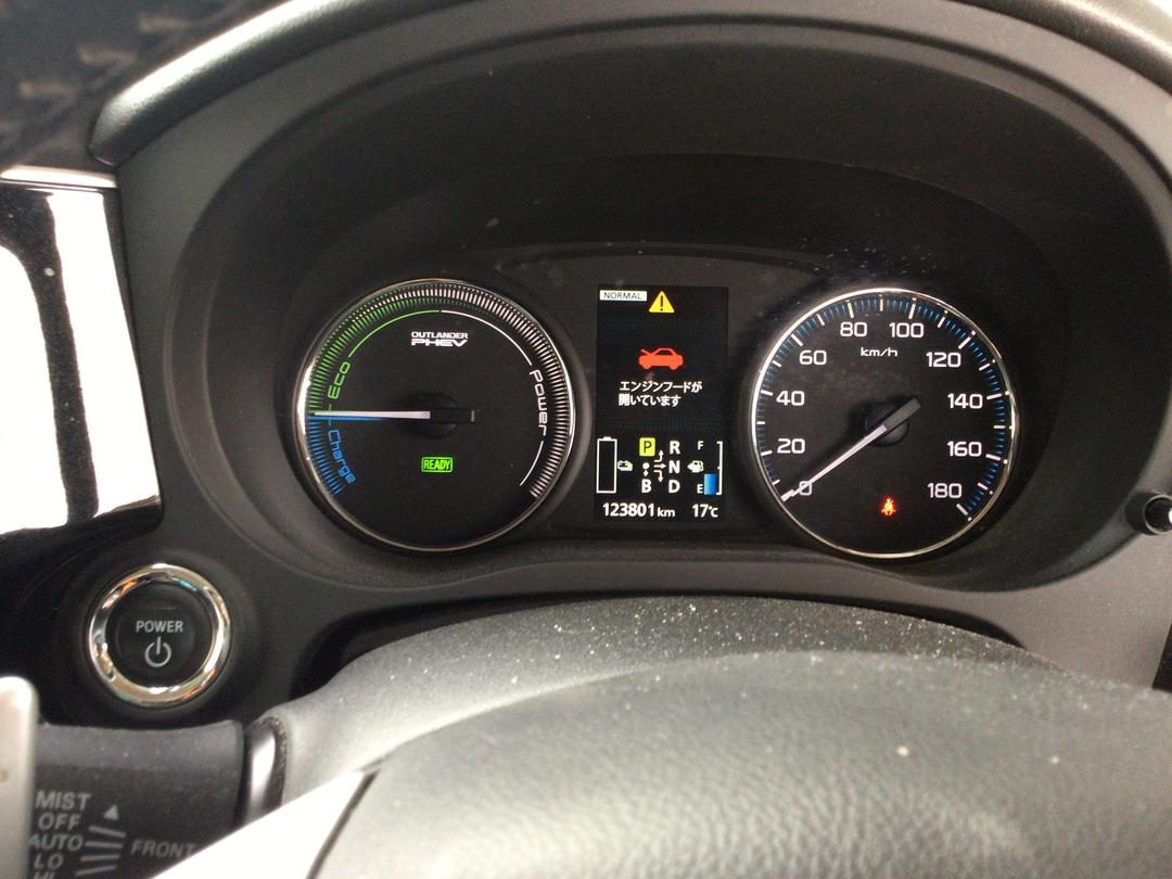 Photo '19' of Mitsubishi Outlander Phev Photo '19' of Mitsubishi Outlander Phev