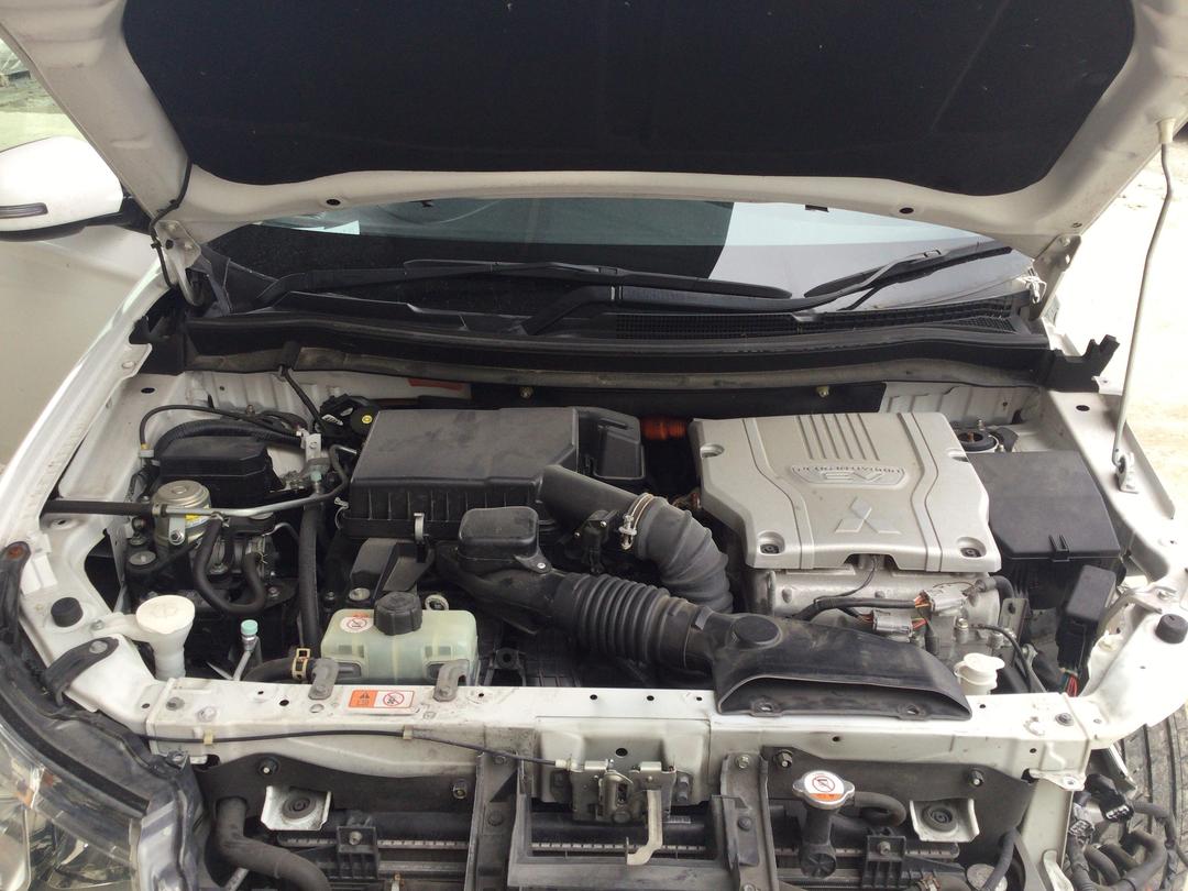 Photo '20' of Mitsubishi Outlander Phev Photo '20' of Mitsubishi Outlander Phev