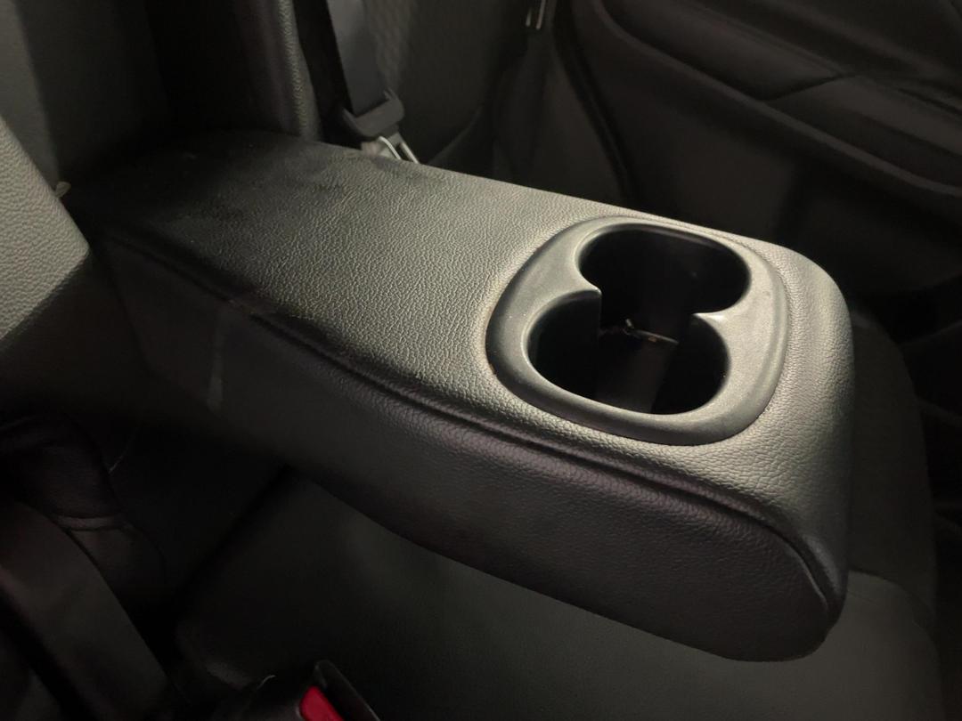 Photo '23' of Mitsubishi Outlander