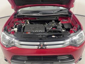 Photo '13' of Mitsubishi Outlander