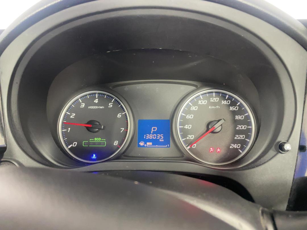 Photo '21' of Mitsubishi Outlander