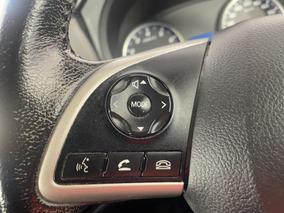 Photo '25' of Mitsubishi Outlander