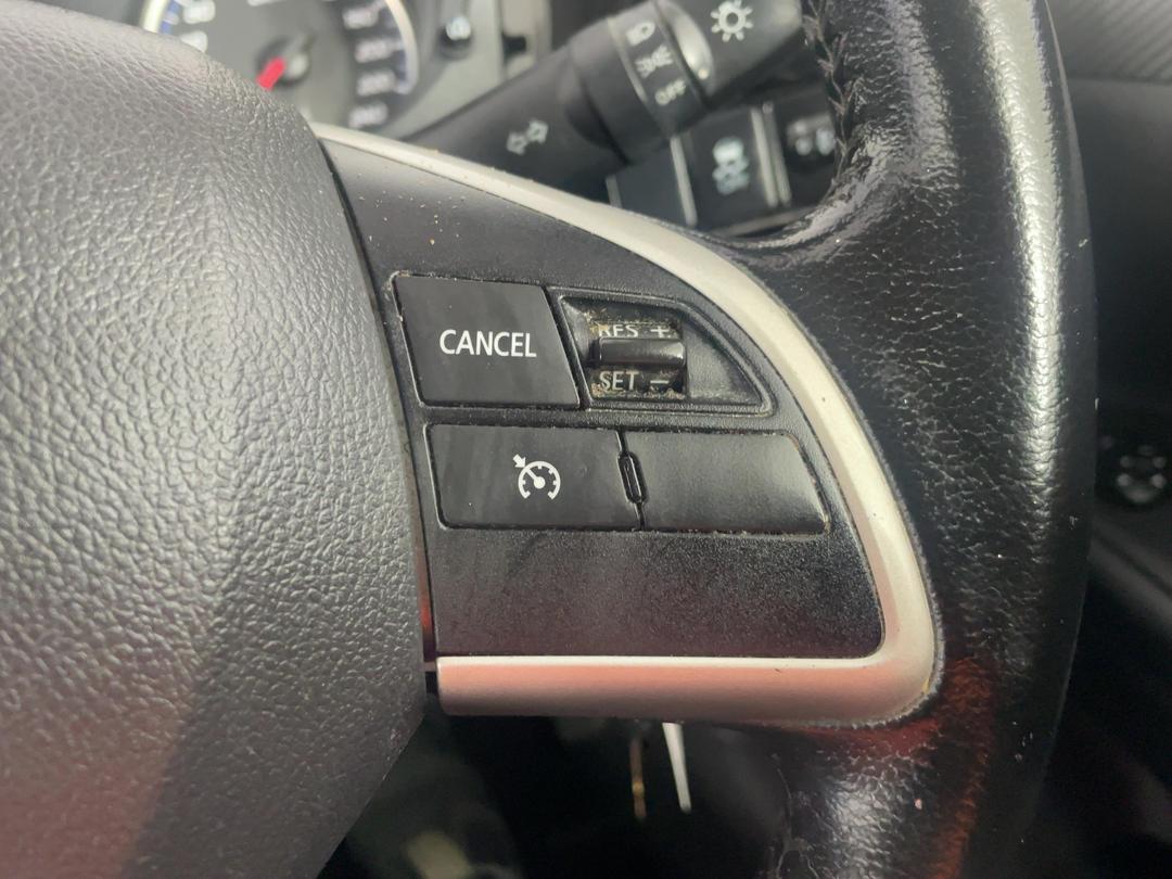 Photo '26' of Mitsubishi Outlander
