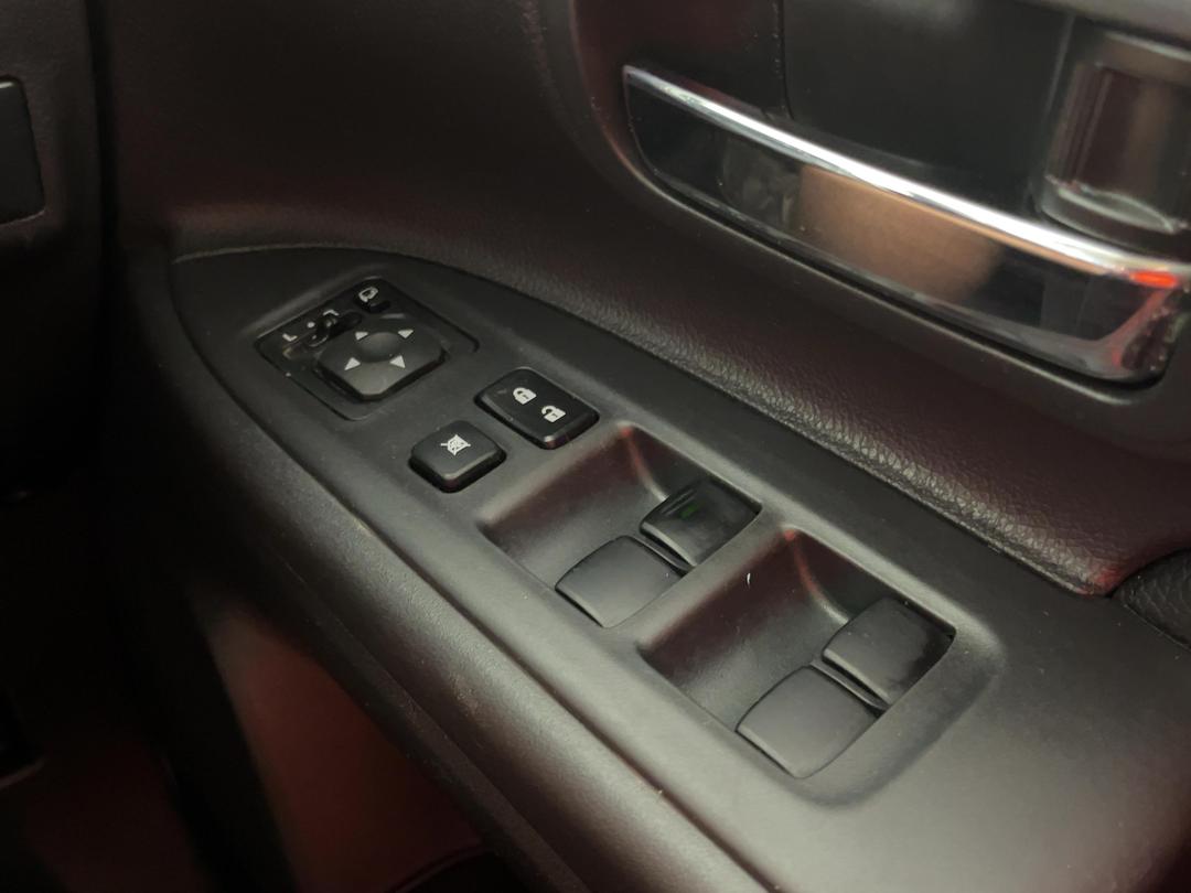 Photo '26' of Mitsubishi Outlander