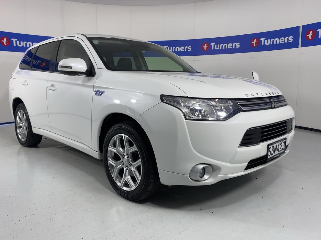 Photo '1' of Mitsubishi Outlander